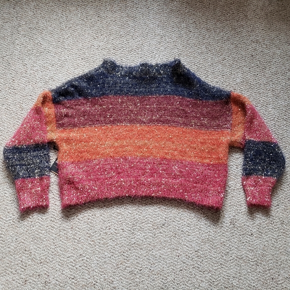 Forever 21 Contemporary Cropped Sparkle Sweater - Picture 4 of 6